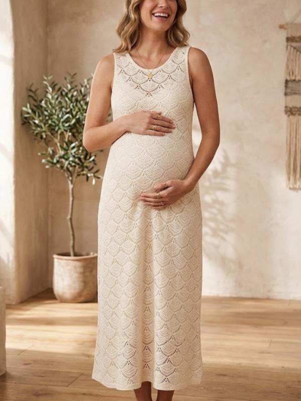 Deloreus Crochet Maternity Dress in Ecru